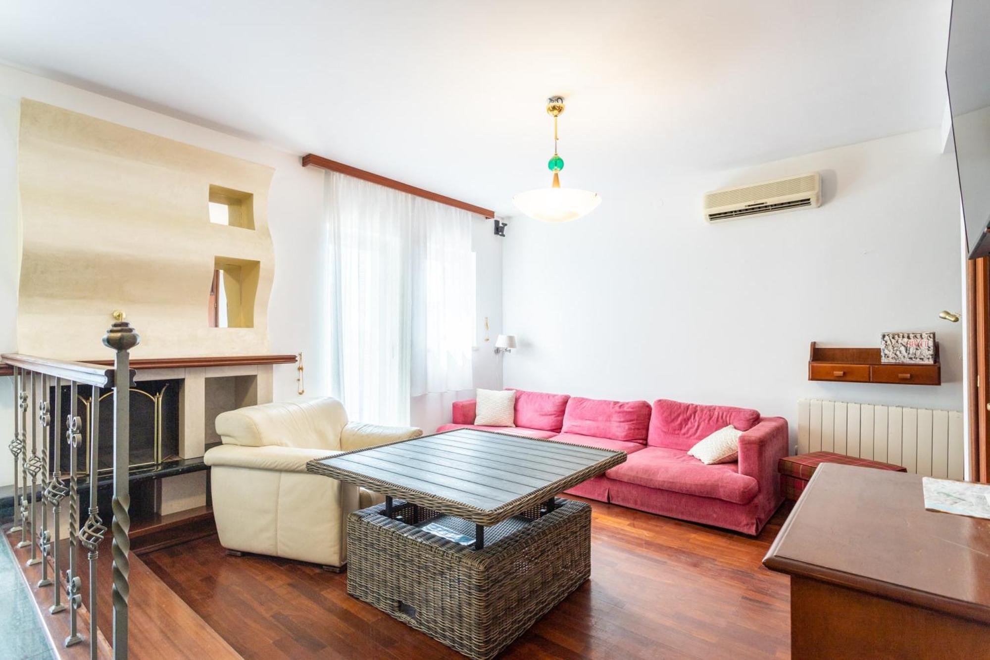 Villa Violeta With The Sea View, 3 Min Walk To The Beach Split Kültér fotó